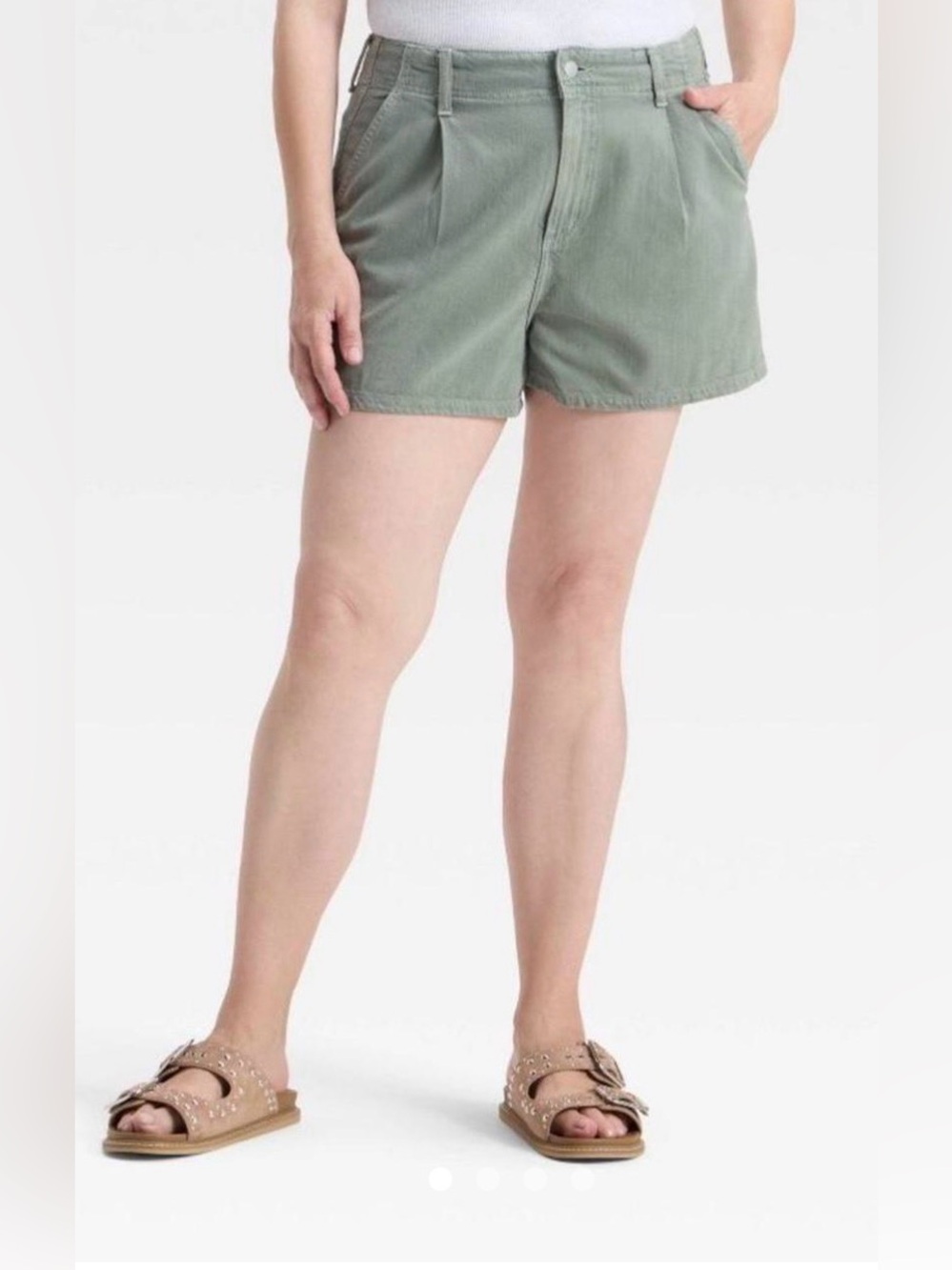 Universal Thread women’s Sage Green High-rise pleated denim shorts size 2 NEW